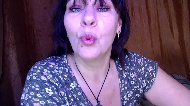 karina ren  online show from 8, 2, 2025