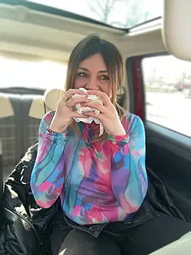 DaisyVibesss online show from 4, 2, 2025