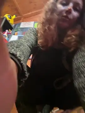 DaisyVibesss online show from 19, 12, 2025