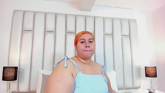 aandreaperez online show from 27, 2, 2025