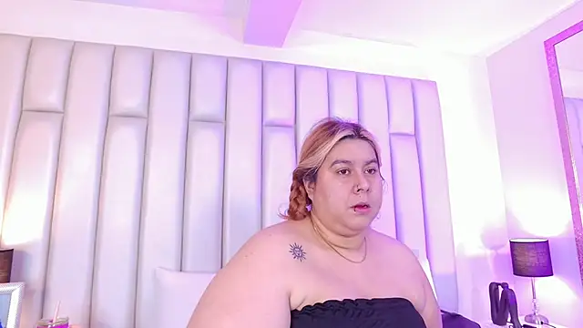 Snapshot of aandreaperez chatting on 16, 2, 2026 aandreaperez online show from 16, 2, 2026