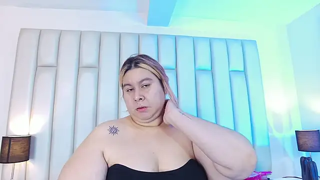 Snapshot of aandreaperez chatting on 13, 3, 2026 aandreaperez online show from 13, 3, 2026