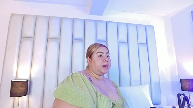 Snapshot of aandreaperez chatting on 30, 3, 2026 aandreaperez online show from 30, 3, 2026