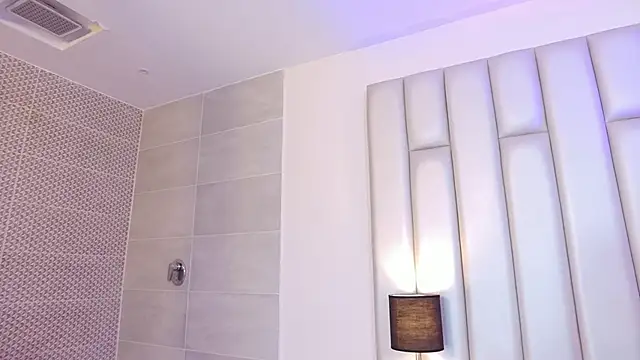 Snapshot of aandreaperez chatting on 15, 4, 2026 aandreaperez online show from 15, 4, 2026