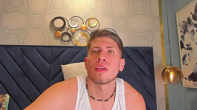 SebastianMaximoff online show from 4, 1, 2025