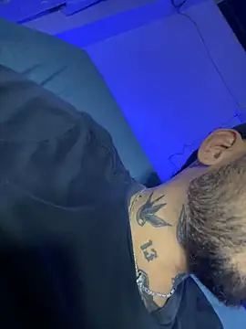 CamiloGray  online show from 28, 1, 2025