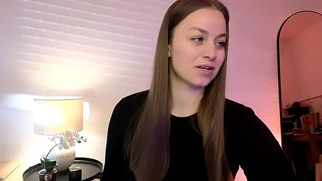 MilaFleur online show from 8, 1, 2025