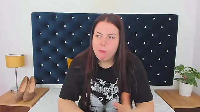 EvaLick online show from 28, 2, 2025