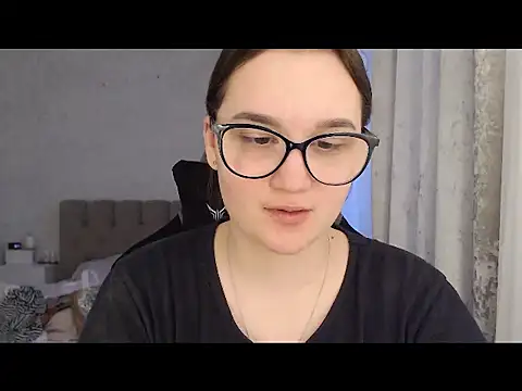 Amy Mur  online show from 28, 2, 2026
