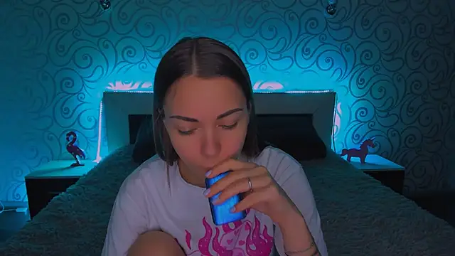 AlexaBarkley online show from 6, 12, 2024