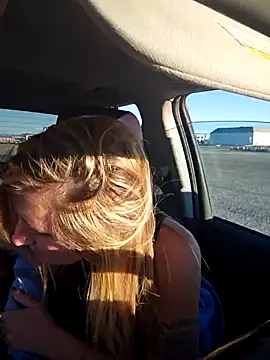 SheIsSomething online show from 10, 1, 2026