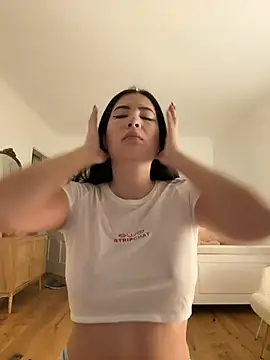 clairewntr online show from 16, 1, 2025