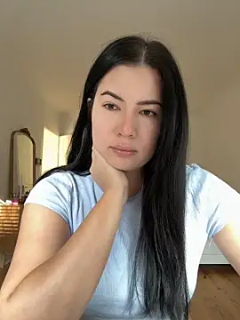 clairewntr online show from 21, 1, 2025