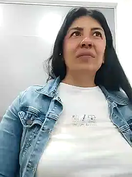 aisha latina online show from 9, 12, 2024