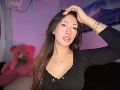 Jasmine Elcock online show from 23, 11, 2025