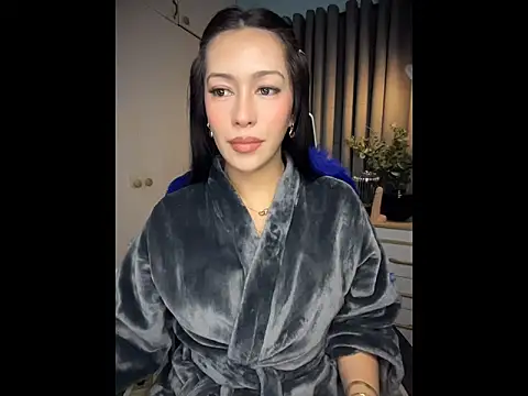 Jasmine Elcock online show from 8, 5, 2026
