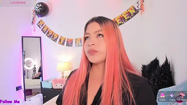 SophieRossi online show from 30, 10, 2025