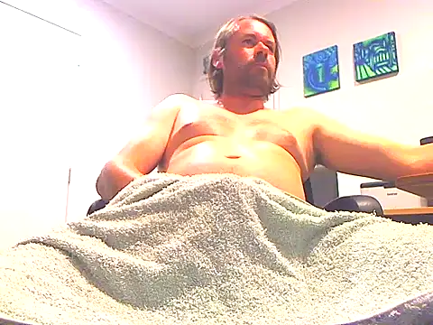 Snapshot of megaboy411 chatting on 3, 3, 2025 megaboy411 online show from 3, 3, 2025