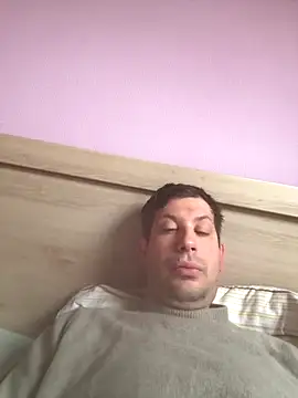 Snapshot of Taxidriver1988 chatting on 21, 12, 2025 Taxidriver1988 online show from 21, 12, 2025