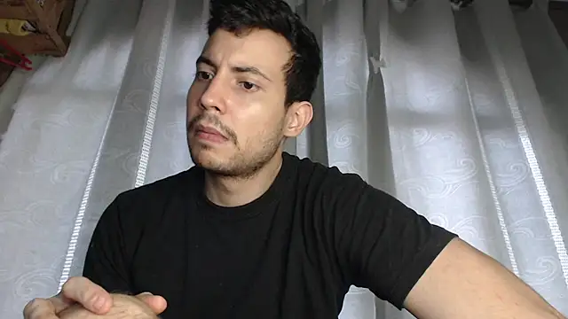 Snapshot of Armando_2002 chatting on 22, 3, 2025 Armando 2002 online show from 22, 3, 2025