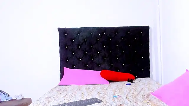 valen colombian69 online show from 17, 2, 2025