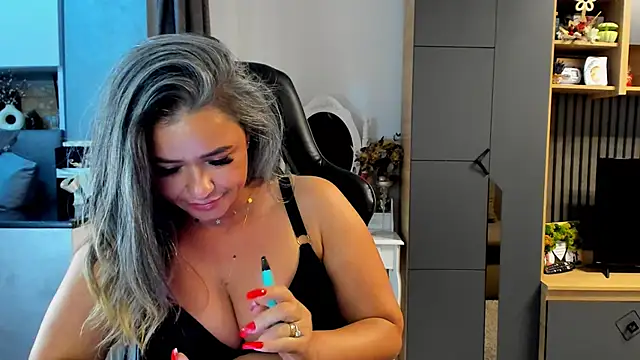 Claire95  online show from 15, 9, 2025