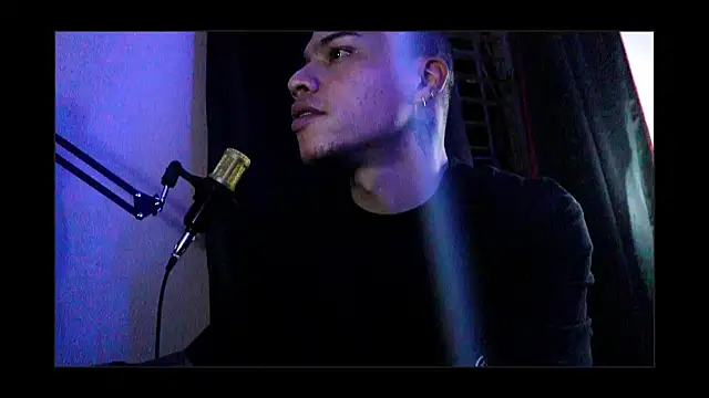 Snapshot of BestMasterForYou chatting on 30, 9, 2025 BestMasterForYou online show from 30, 9, 2025