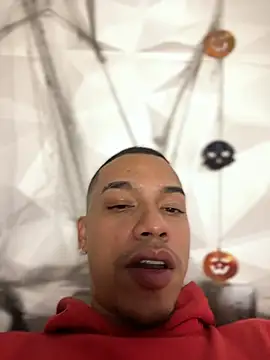 Snapshot of BestMasterForYou chatting on 12, 10, 2025 BestMasterForYou online show from 12, 10, 2025