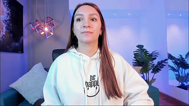 miataylorr1 online show from 27, 2, 2026