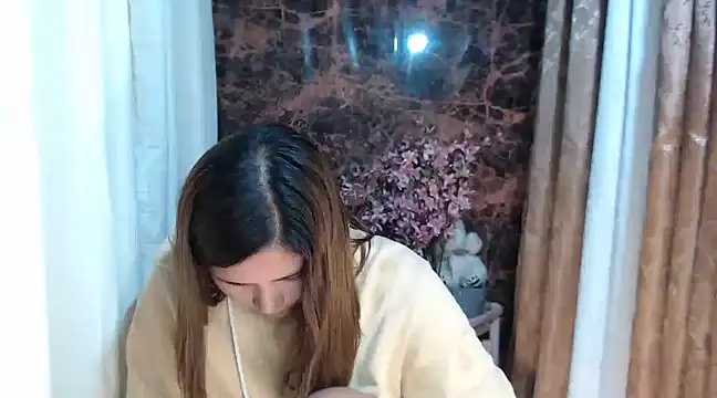 MS Isabella Snow92 online show from 28, 2, 2025