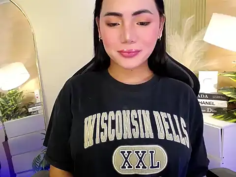 Martha pookerxxx online show from 10, 2, 2025