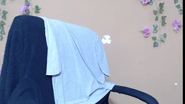 Hellensextits online show from 24, 12, 2024