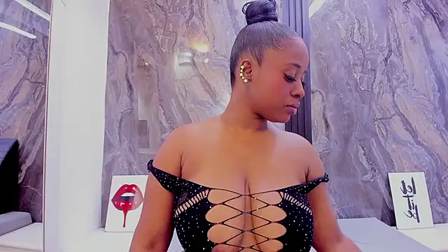 Snapshot of HellenJohansson chatting on 3, 3, 2026 HellenJohansson online show from 3, 3, 2026