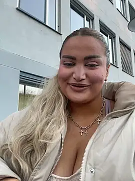 EmiliaPetrova online show from 7, 3, 2025