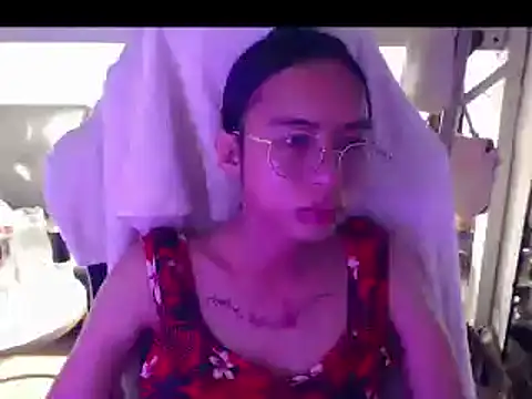 sexybigcockandtits online show from 7, 12, 2024