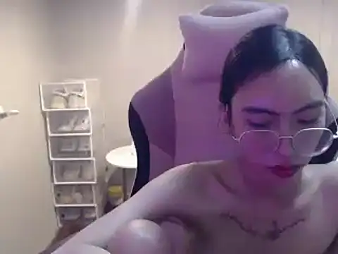 sexybigcockandtits online show from 4, 2, 2025