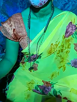 Snapshot of XBHUUME chatting on 21, 1, 2025 XBHUUME online show from 21, 1, 2025