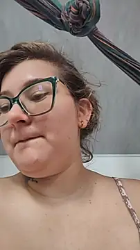 HunnyyLove online show from 13, 4, 2026