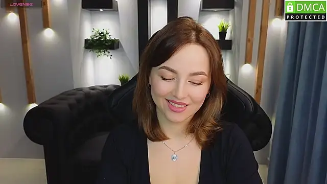 Mira Mermayd online show from 8, 2, 2025