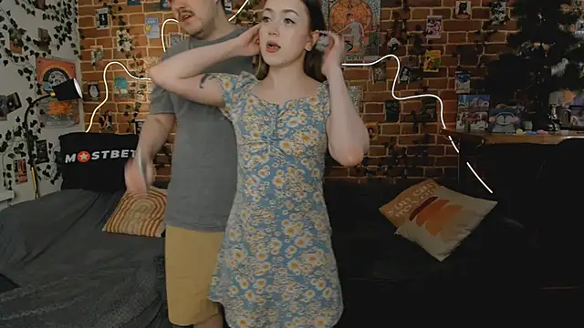 Snapshot of yamy_yamy_yamy chatting on 28, 12, 2024 yamy yamy yamy online show from 28, 12, 2024