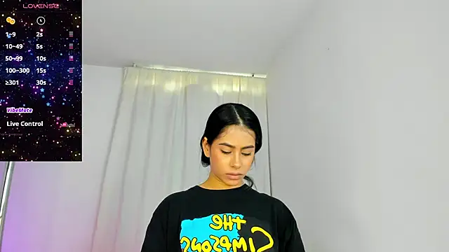 Snapshot of VioletaSotter chatting on 12, 6, 2026 VioletaSotter online show from 12, 6, 2026