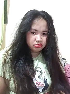 Snapshot of PinayGirl23 chatting on 18, 11, 2025 PinayGirl23 online show from 18, 11, 2025