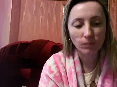 Biddy Alana online show from 9, 12, 2024