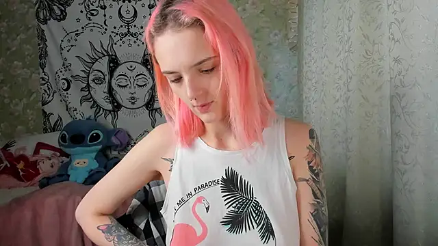 Cutie Adelia online show from 9, 12, 2024