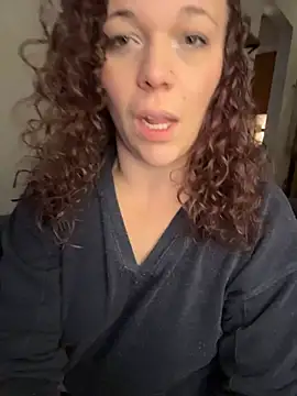 AuroraSummers online show from 3, 3, 2026