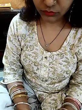 Snapshot of Diya_143 chatting on 24, 3, 2026 Diya 143 online show from 24, 3, 2026