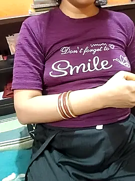 Snapshot of Diya_143 chatting on 26, 3, 2026 Diya 143 online show from 26, 3, 2026