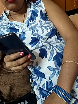 Snapshot of Diya_143 chatting on 28, 3, 2026 Diya 143 online show from 28, 3, 2026