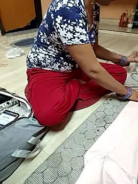 Snapshot of Diya_143 chatting on 9, 4, 2026 Diya 143 online show from 9, 4, 2026