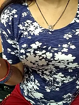 Snapshot of Diya_143 chatting on 9, 4, 2026 Diya 143 online show from 9, 4, 2026